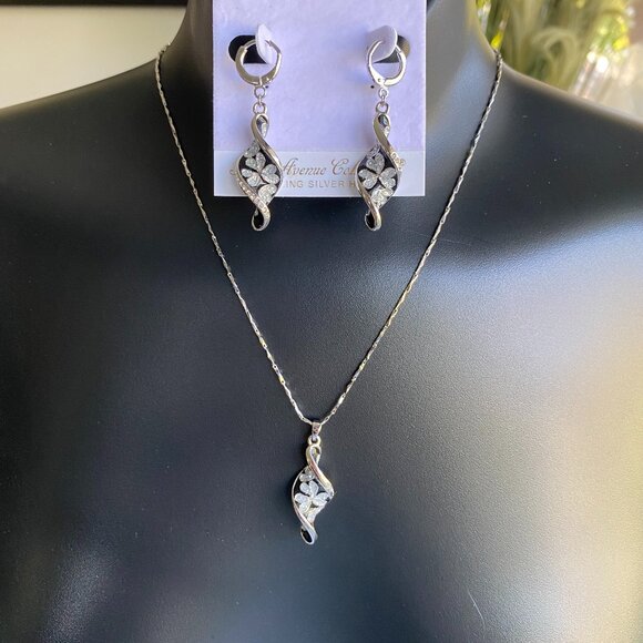 Fifth Avenue Swirling Grace Necklace & Earring Set NWT - Picture 3 of 12